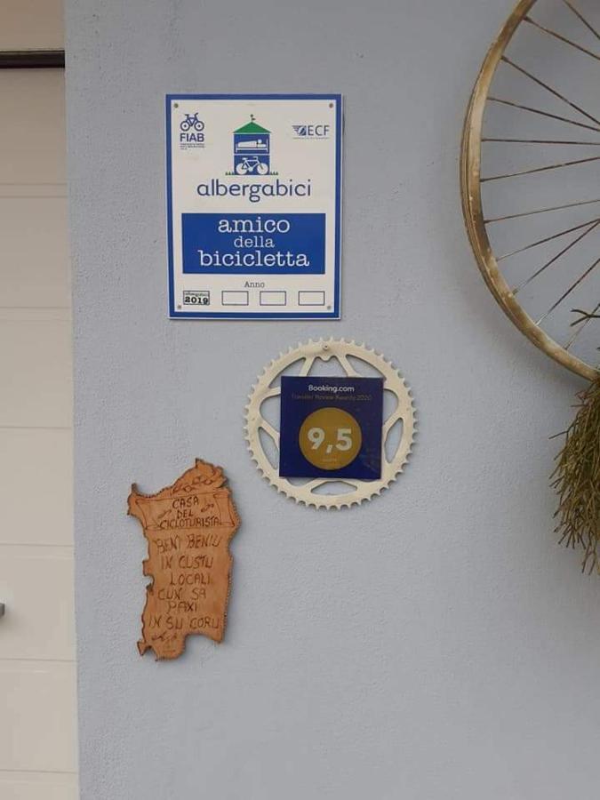 דירות Santadi Casa Del Cicloturista מראה חיצוני תמונה